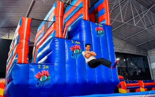 PR - 60 MIN INFLATA PARK